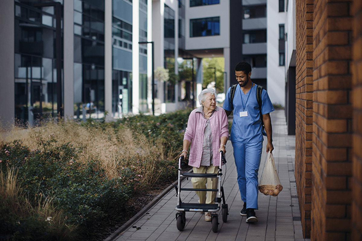 Front cover for Eurofound's publication entitled 'Social services in Europe: Adapting to a new reality'