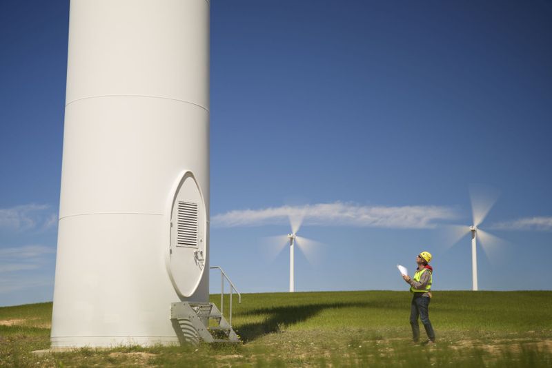 Windmills for renewable electric production in Zaragoza Province, Spain